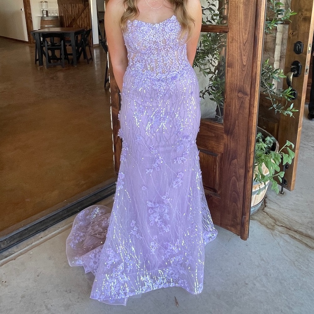lavender sherri hill prom dress